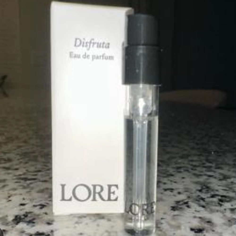 🍒4/$25🍒 Lore - Disfruita